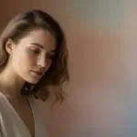 Lola Young Messy Tekst